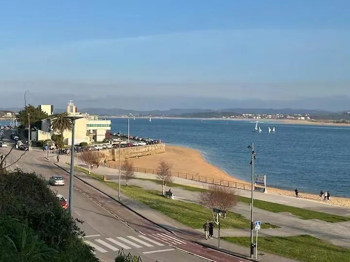 Suite Reina Victoria Apartamento Santander Spain