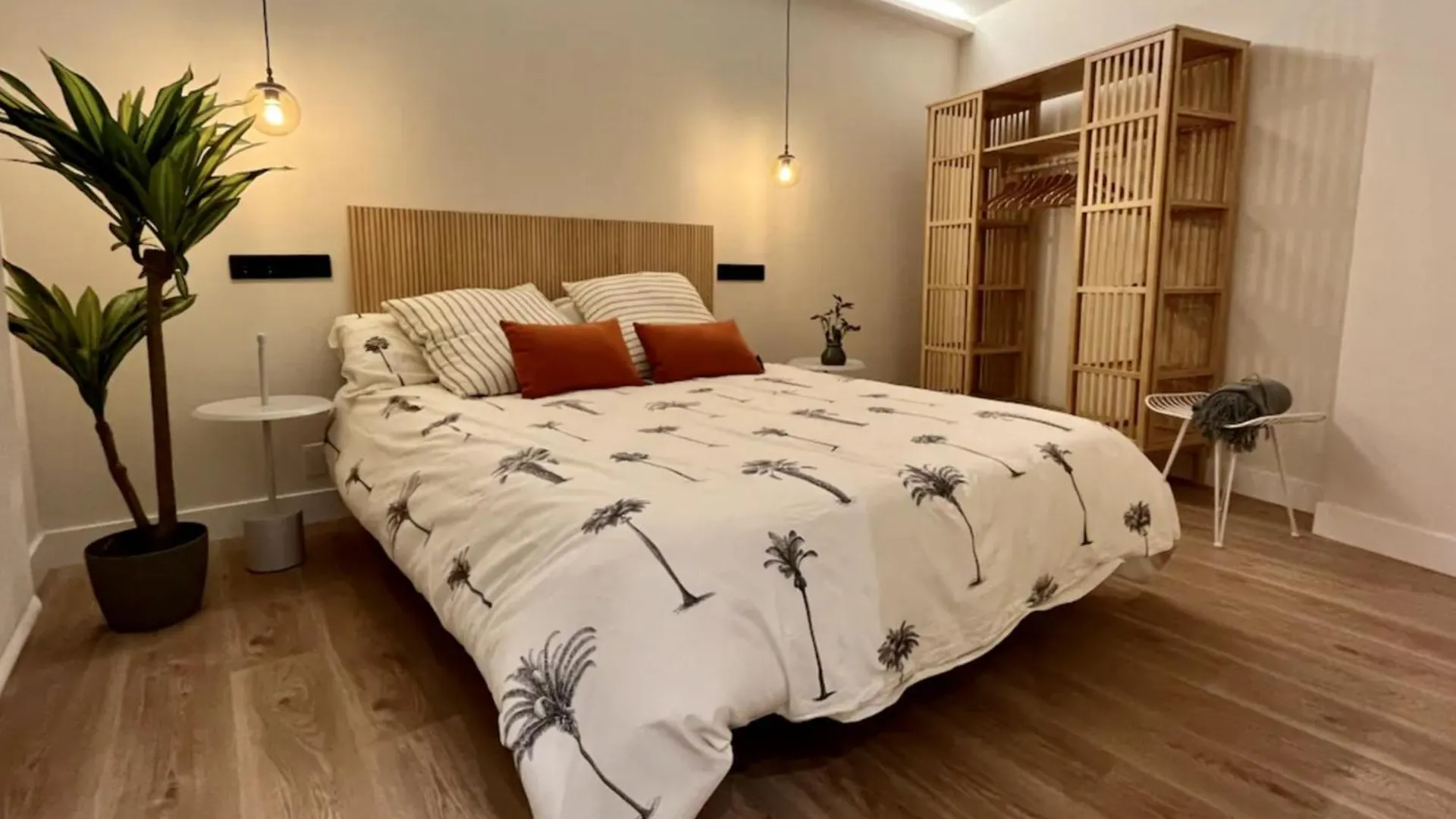 Suite Reina Victoria Apartamento contacts